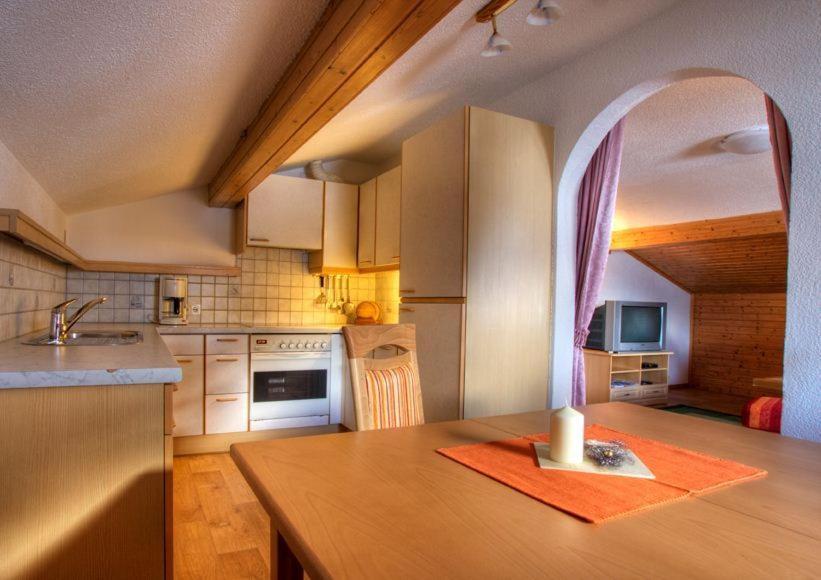 Ferienhaus Bergkristall 페트노이 암 아를베르크 외부 사진